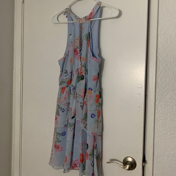 Formal Dress - Picture 2 of 3